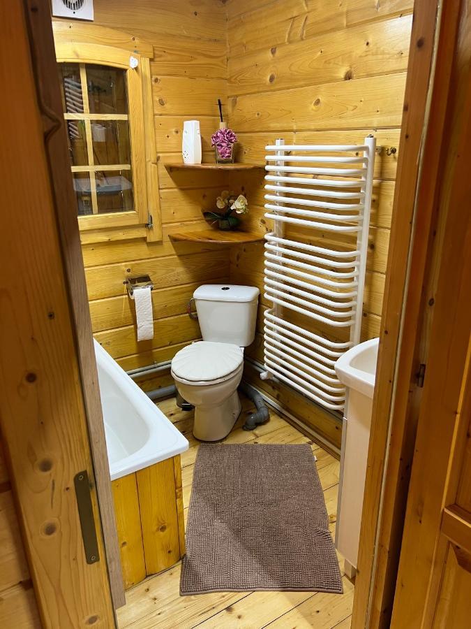 Domek W Ogrodzie Caloroczny 800M Od Parku Wodnego Suntago Ranczo Gold Mania Krzyzowka  Extérieur photo